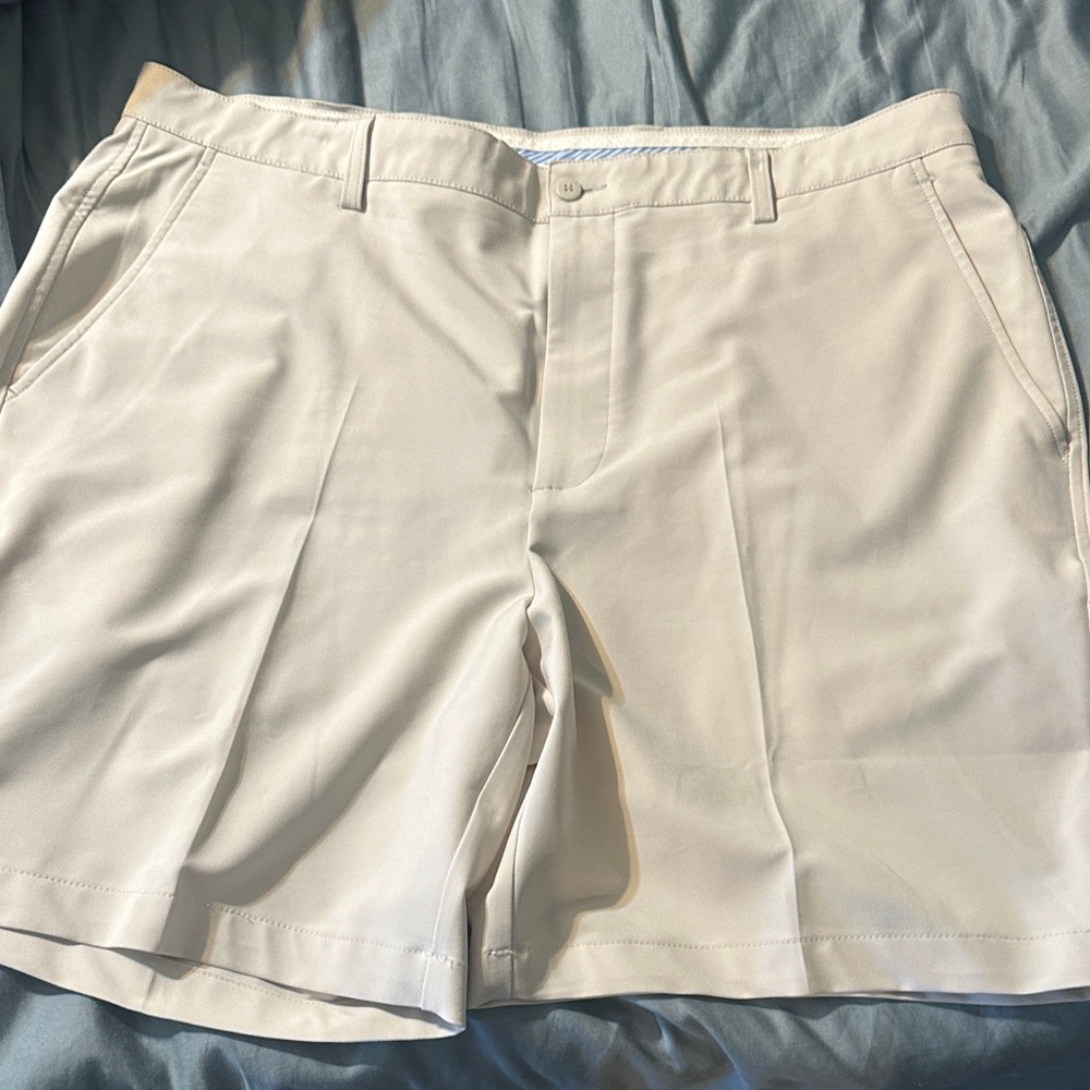 FootJoy Men's Flat Front Golf Shorts in Cream